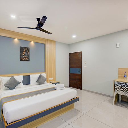 Hotel Park Lane Yelahanka بنغالور المظهر الخارجي الصورة