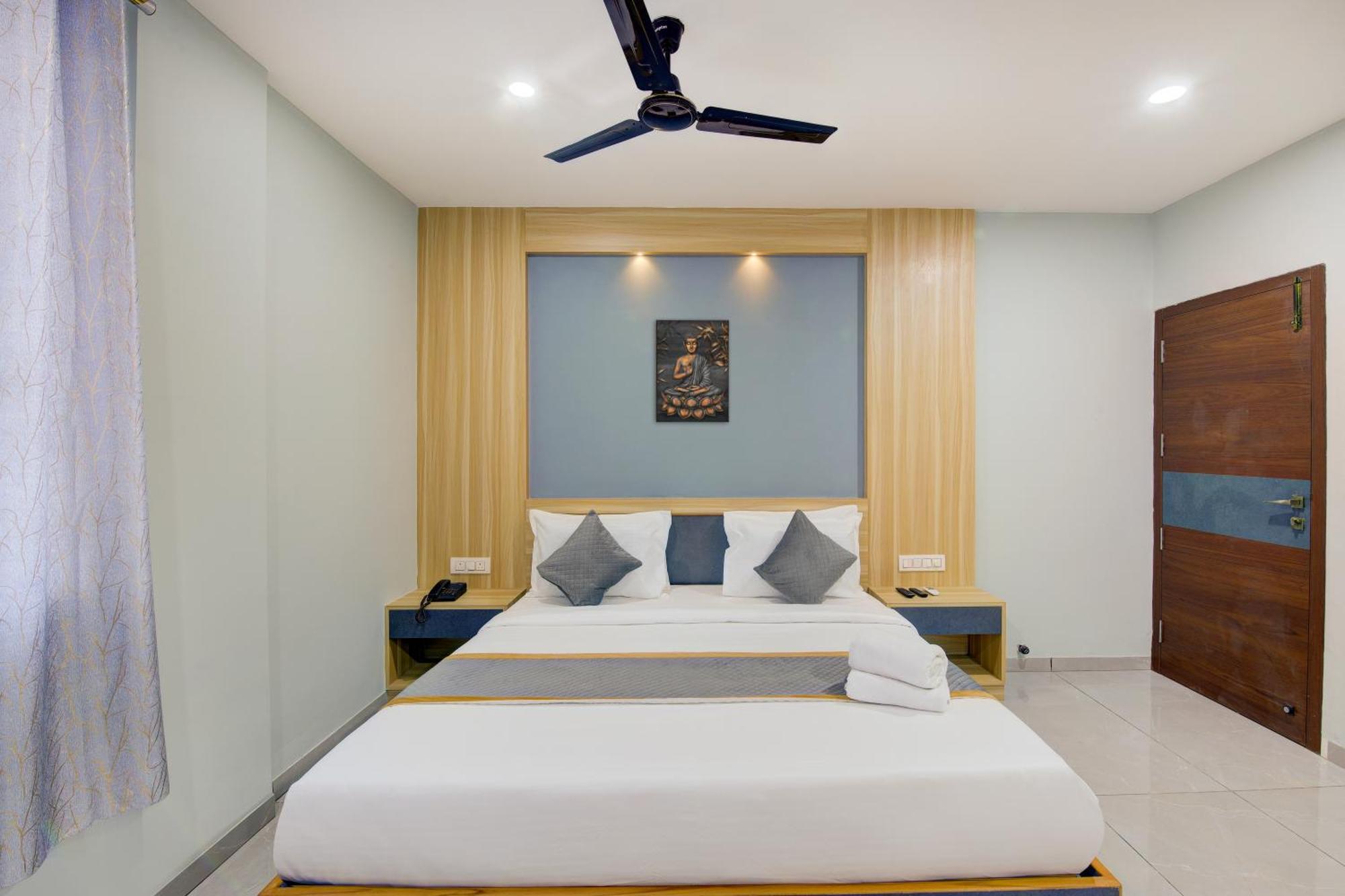 Hotel Park Lane Yelahanka بنغالور المظهر الخارجي الصورة